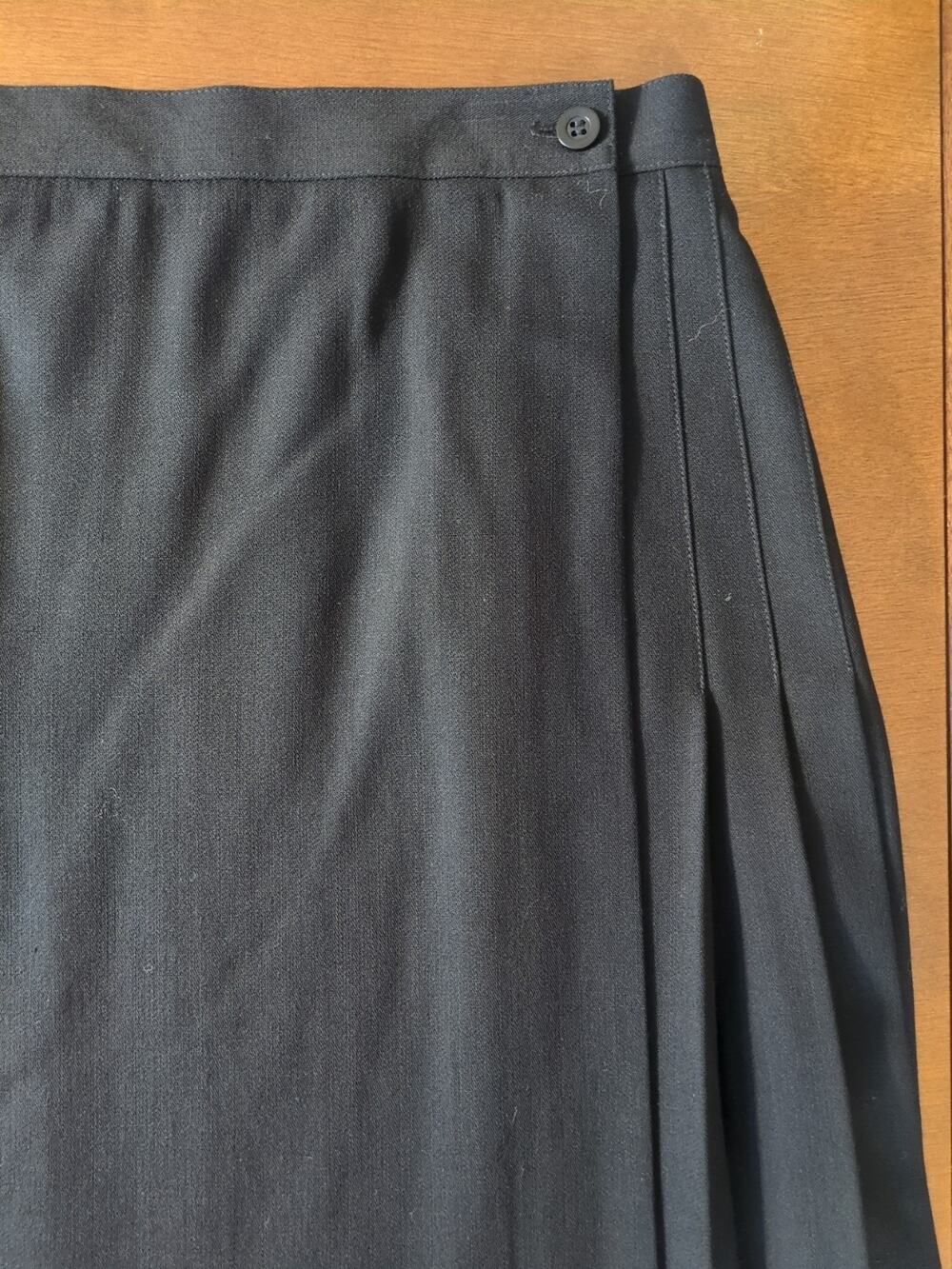 Jones New York Wool Pleated Skirt 6 NWT Black Vintage Academia Flat Front